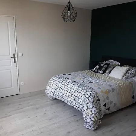 Duplex Avec Terrasse Au Cœur De Appartement *